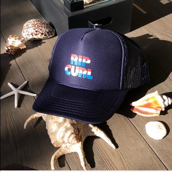 Rip Curl Accessories - 🌴🔥FREE...WITH LARGE BUNDLE🔥🌴